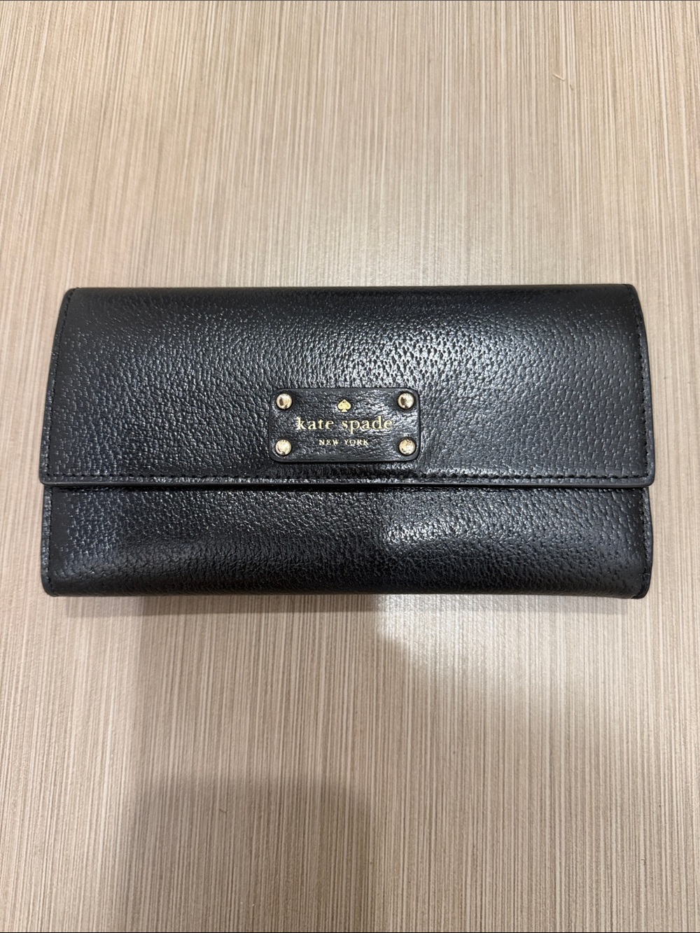 kate spade Black Pebbled Leather Continental Wallet with Gold Plaque